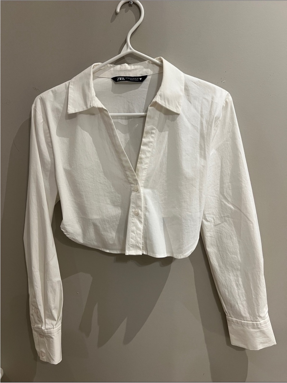 ZARA BUTTON UP CROP TOP